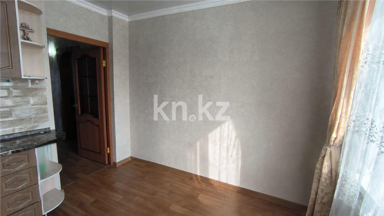 Продажа 3-комнатной квартиры, 64 м² - Недвижимость в Караганде фото 2 из 17