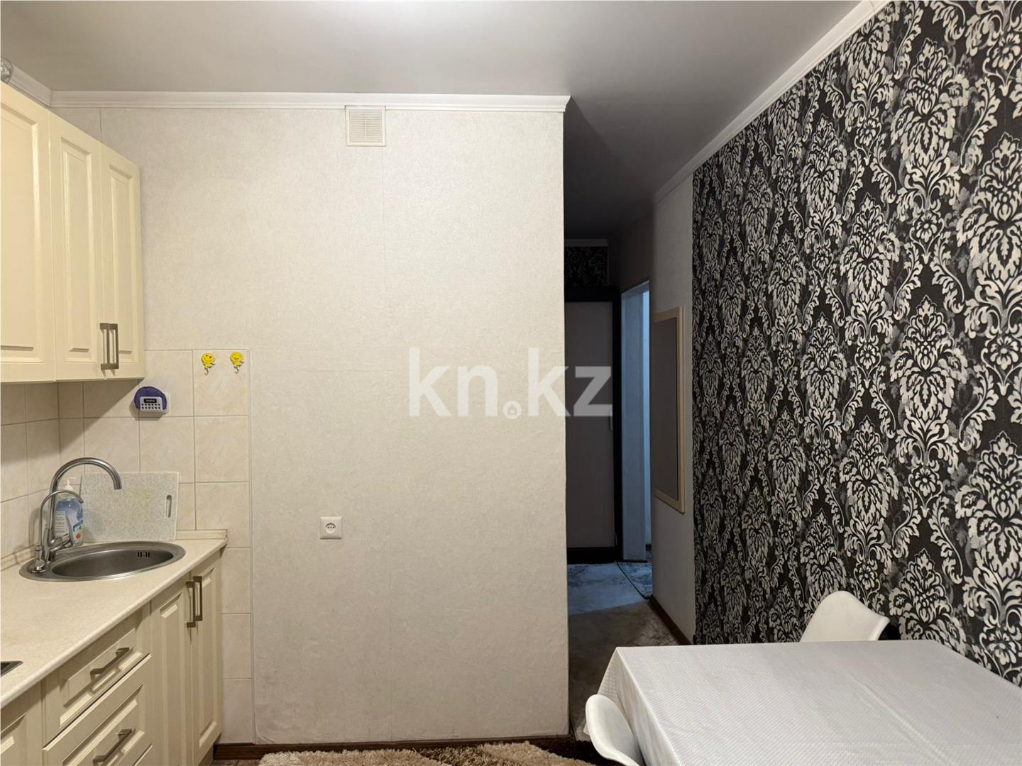 Продажа 2-комнатной квартиры, 48 м², пр. Шахтеров - Продажа квартир в Караганде фото 7 из 12