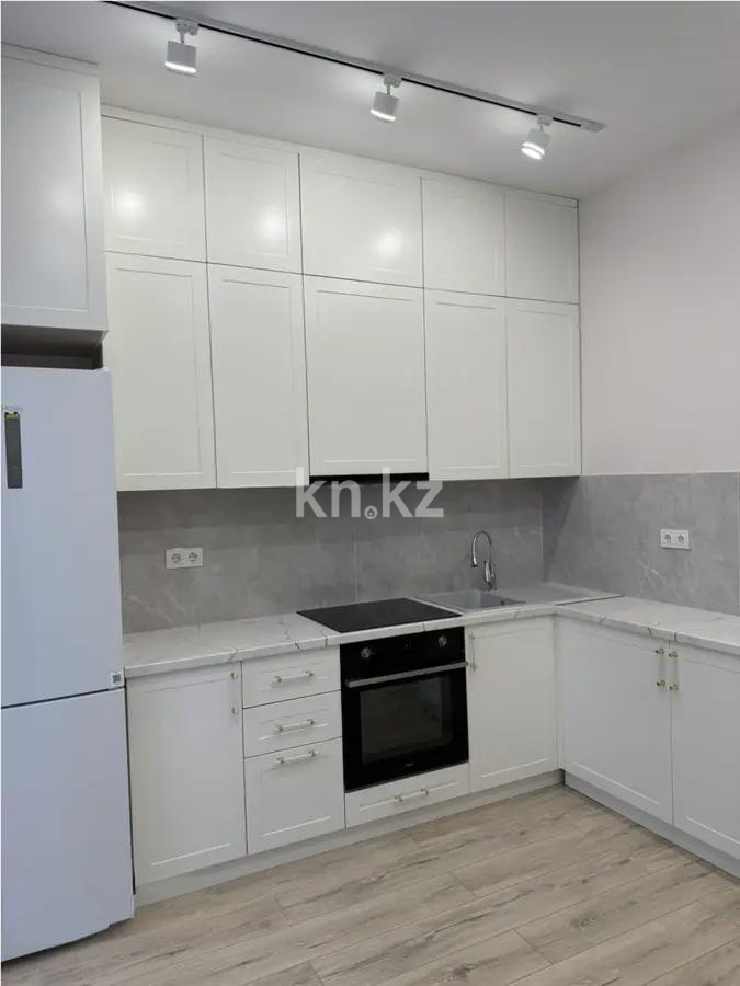 Продажа 1-комнатной квартиры, 40 м², пр. Аль-Фараби, дом  7/3 в Астане - фото 2