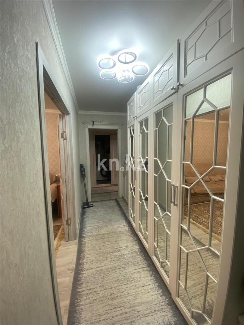 Продажа 3-комнатной квартиры, 66 м², ул. Гапеева в Караганде - фото 12
