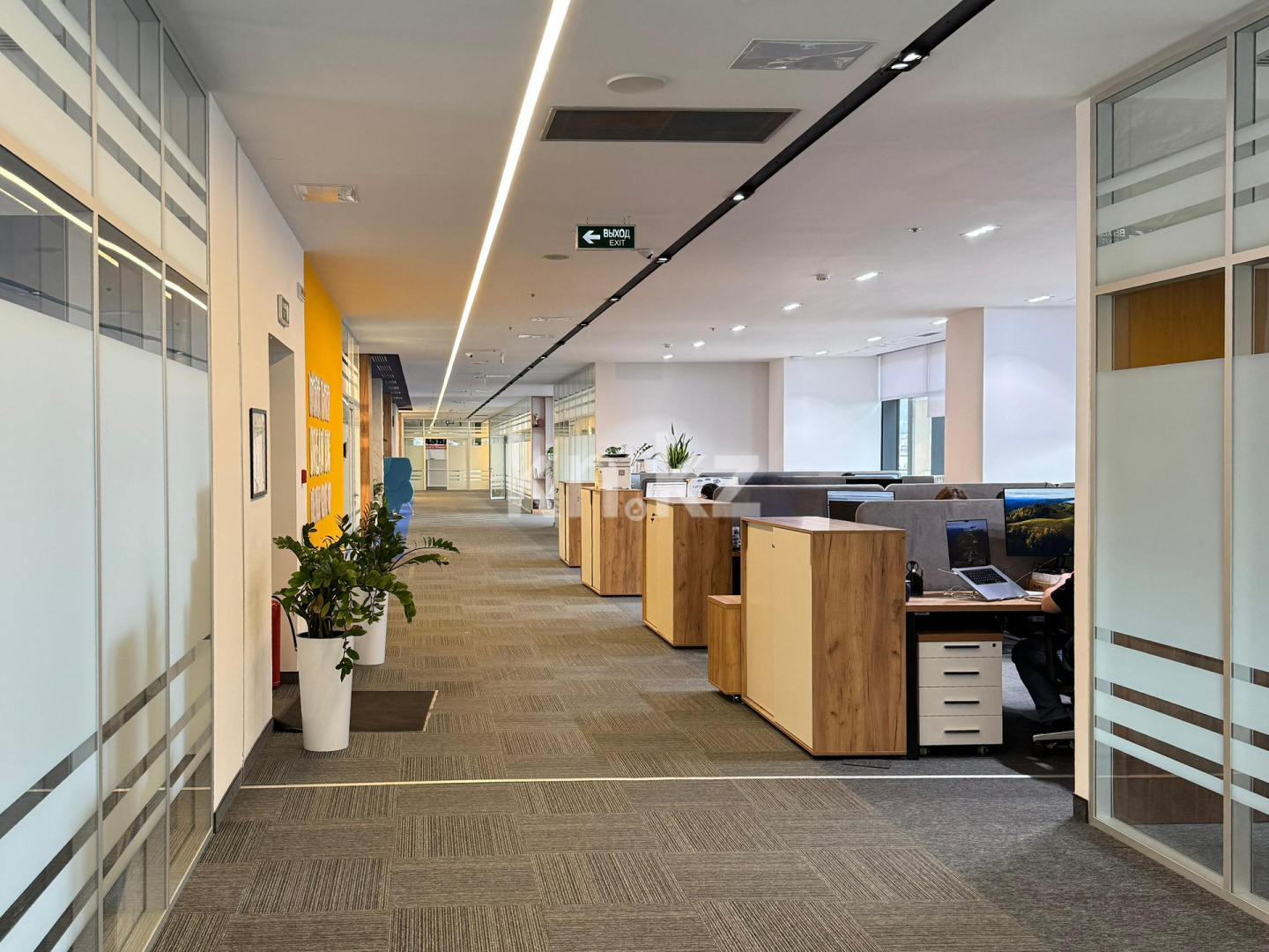 Аренда , пр. Абылай хана, дом  53 - Аренда офисных и торговых помещений в Алматы фото 7 из 18