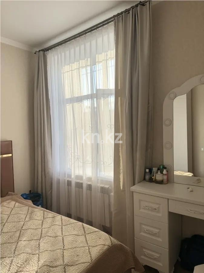 Продажа 3-комнатной квартиры, 64 м² - Недвижимость в Караганде - страница 2 фото 1 из 6
