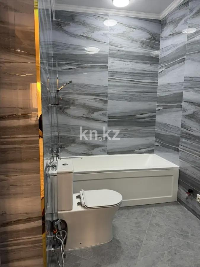 Продажа 2-комнатной квартиры, 65.3 м², мкр-н Жетысу-3, дом  54 в Алматы - фото 3