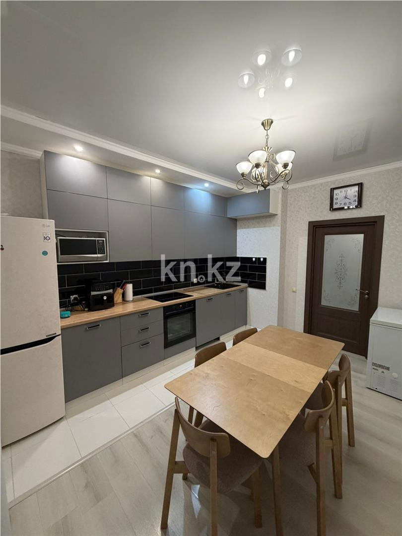 Продажа 2-комнатной квартиры, 76 м² в Астане