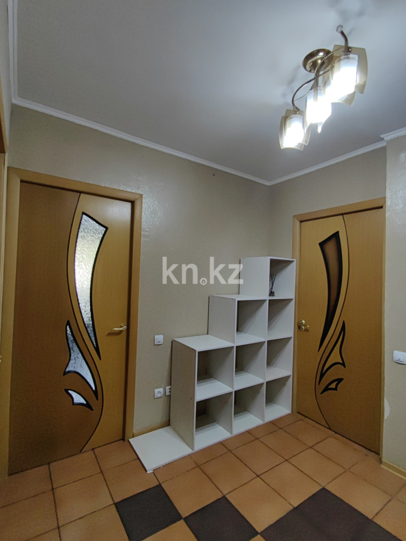 Продажа 3-комнатной квартиры, 75 м², 1 кв-л, дом  10 в Караганде - фото 26