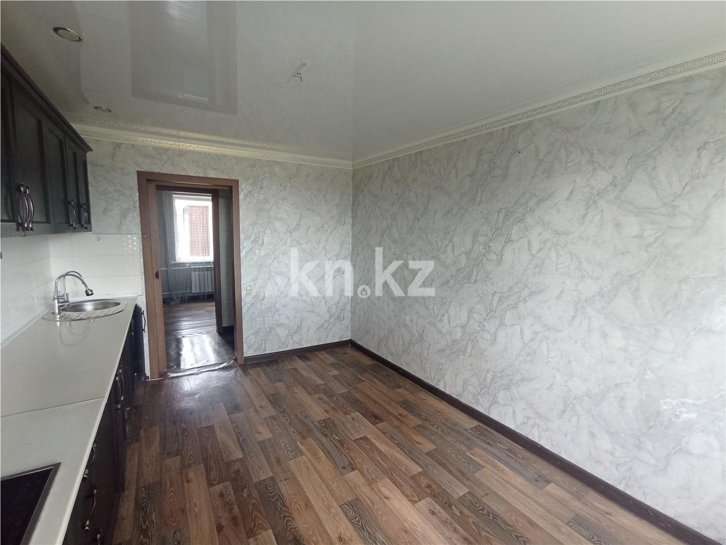 Продажа 4-комнатной квартиры, 86 м² - Продажа квартир от собственников в Караганде - страница 5 фото 12 из 18