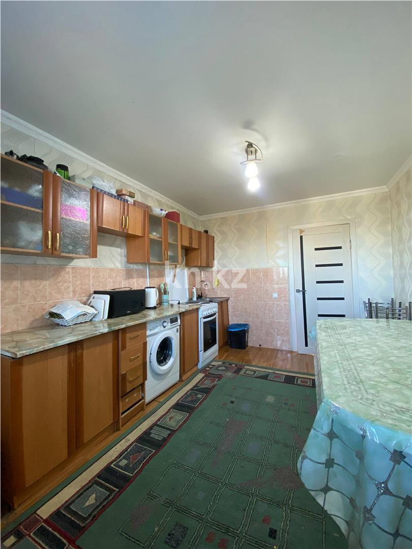 Продажа 4-комнатной квартиры, 90 м², мкр. 8-й мкр. - Продажа квартир в Темиртау фото 10 из 21