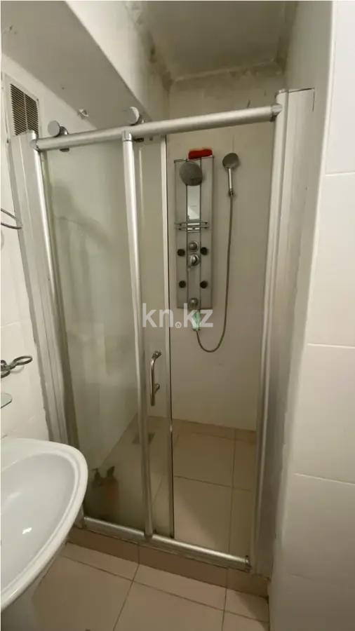 Продажа 1-комнатной квартиры, 32 м², мкр-н Самал-2, дом  33 - Продажа  однокомнатных квартир в Алматы с фото фото 4 из 5