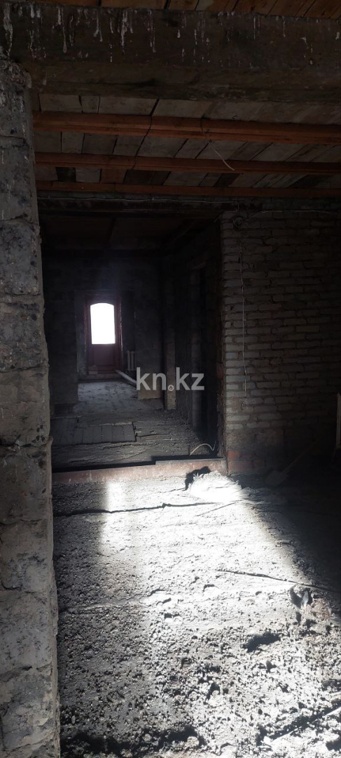 Продажа 9-комнатного дома, 517.9 м², Досжанова, дом  9 - Продажа квартир в Костанае фото 14 из 40