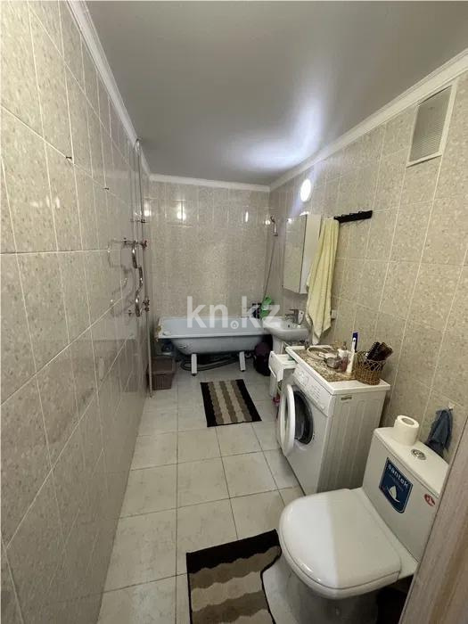 Продажа 1-комнатной квартиры, 33 м², ул. Карасай батыра, дом  22б в Астане - фото 3