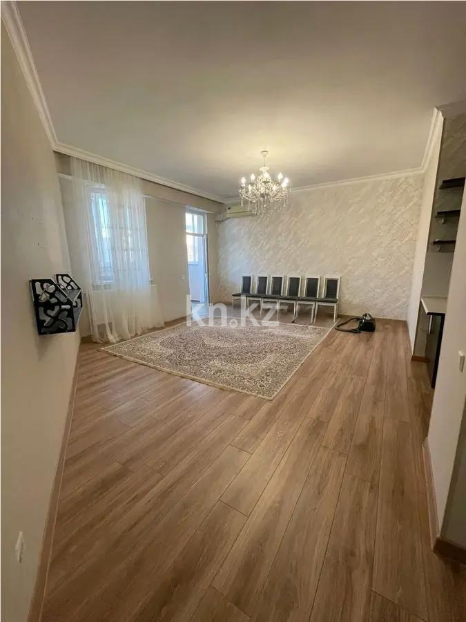 Продажа 3-комнатной квартиры, 64.4 м², ул. Нажимеденова, дом  10/3 - Продажа  трехкомнатных квартир в Астане без посредников с фото фото 1 из 5