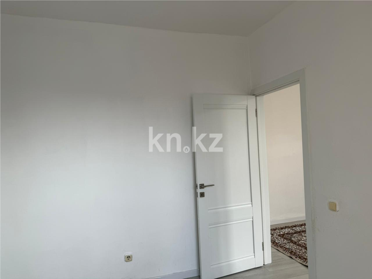 Продажа 3-комнатной квартиры, 74 м², пр. Шахтеров в Караганде - фото 5