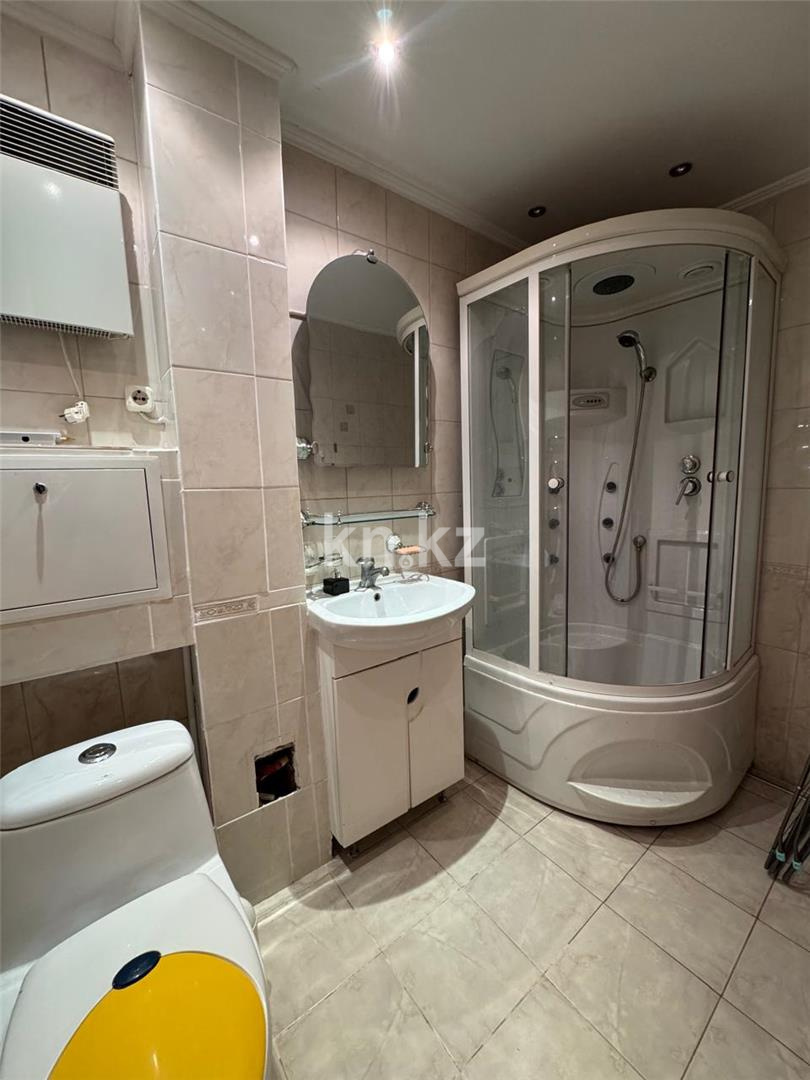 Продажа 4-комнатной квартиры, 93 м² - Продажа квартир в Караганде - страница 4 фото 14 из 19