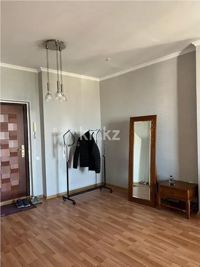 Продажа 2-комнатной квартиры, 72.7 м² в Алматы - фото 2