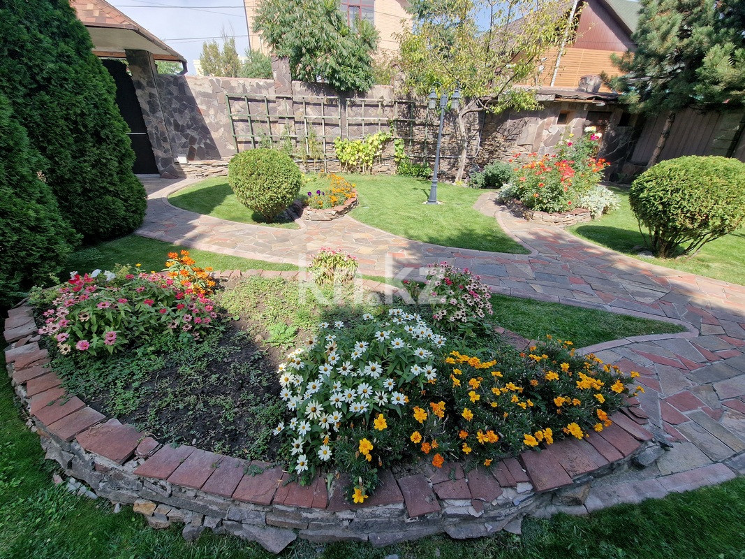 Продажа 7-комнатного дома, 458 м², Мамыр-4 мкр-н - Продажа домов, коттеджей в Алматы фото 33 из 40