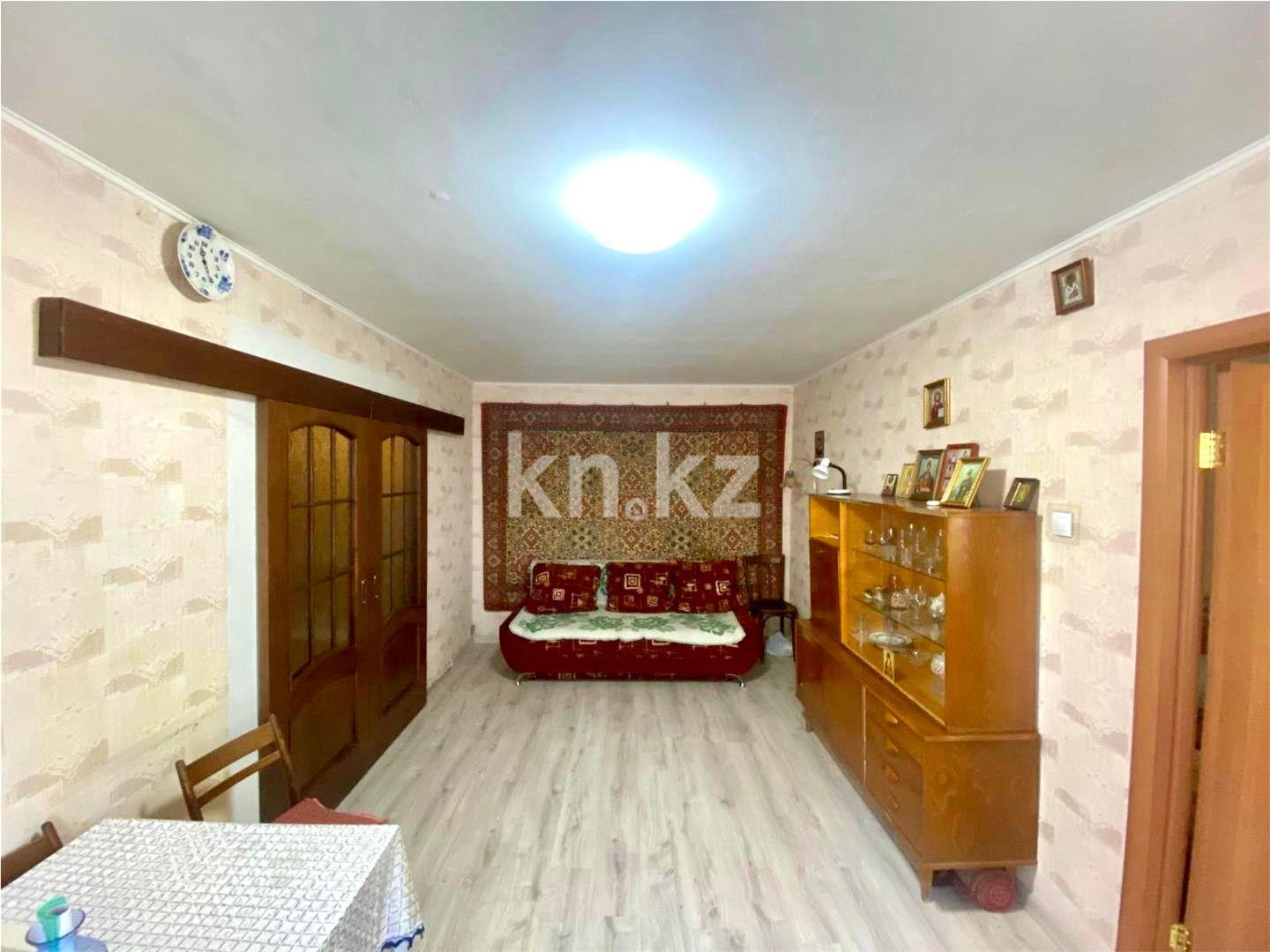 Продажа 2-комнатной квартиры, 46 м², ул. Алиханова в Караганде - фото 3