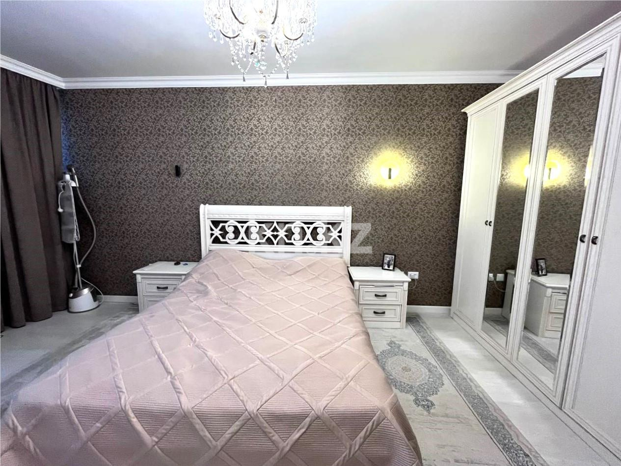 Продажа 4-комнатной квартиры, 136 м², пр. Шахтеров - Продажа  четырехкомнатных квартир в Караганде фото 6 из 34