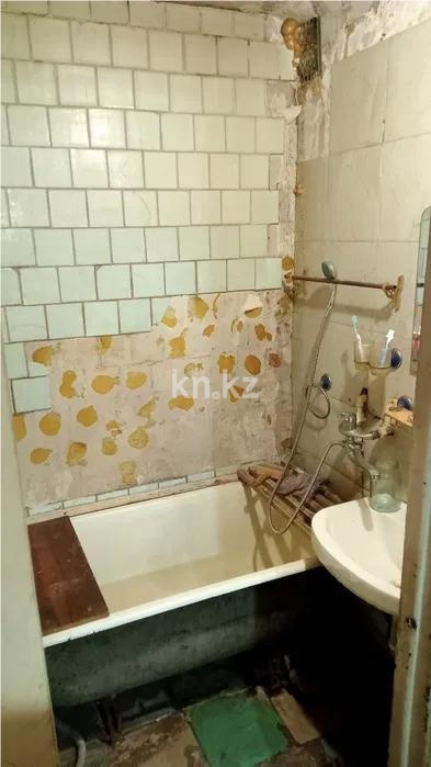 Продажа 3-комнатной квартиры, 65 м² - Продажа квартир в панельном доме в Караганде - страница 21 фото 5 из 7