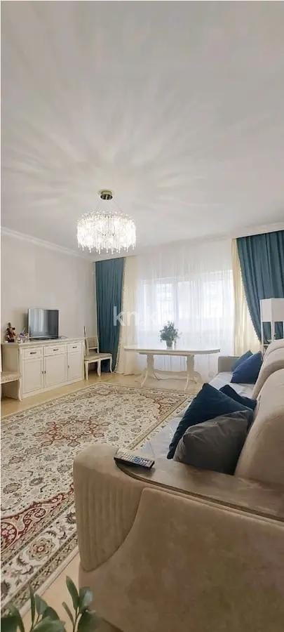 Продажа 3-комнатной квартиры, 102 м², пр. Туран, дом  56/1 в Астане