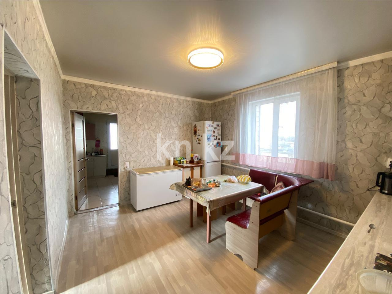 Продажа 3-комнатного дома, 76.3 м² - Продажа домов, коттеджей в Караганде - страница 4 фото 13 из 23