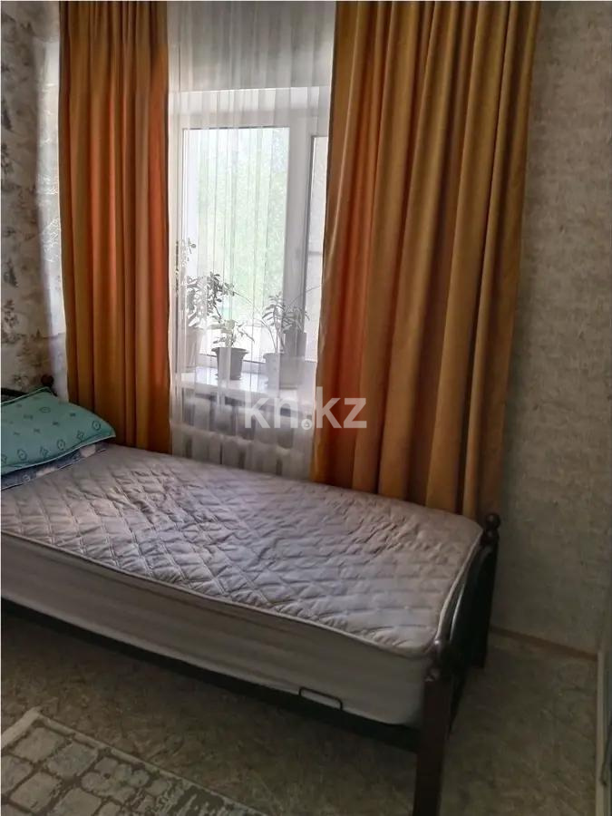 Продажа 3-комнатной квартиры, 40.5 м², пр. Тауелсыздык, дом  16 - Продажа  трехкомнатных квартир в Астане без посредников с фото фото 1 из 6
