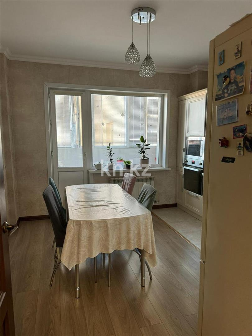 Продажа 3-комнатной квартиры, 90 м², пр. Шахтеров, дом  60 в Караганде - фото 25