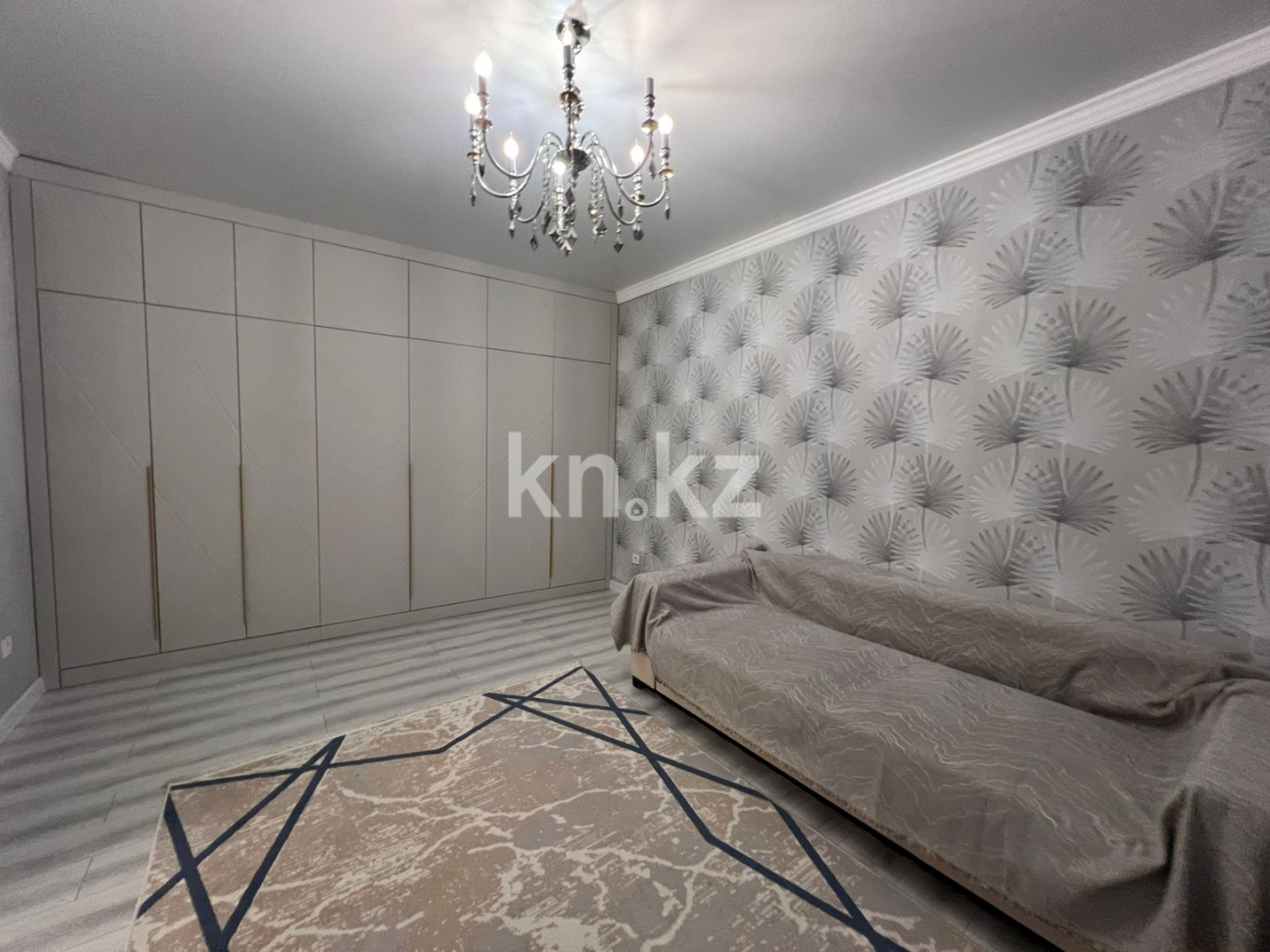 Продажа 7-комнатного дома, 515 м², Косшы, ул.Кобланды батыра - Продажа квартир в Акмолинской области фото 15 из 39