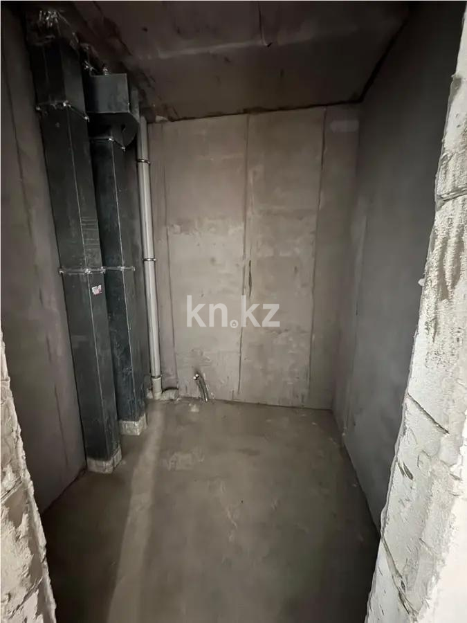 Продажа 1-комнатной квартиры, 38 м², ул. Райымбек батыра, дом  2 стр в Астане - фото 3