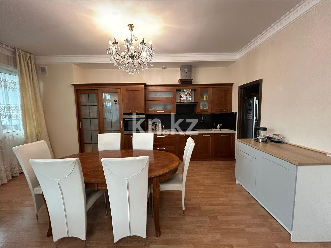 Продажа 4-комнатной квартиры, 131 м², пр. Мангилик Ел в Астане - фото 6