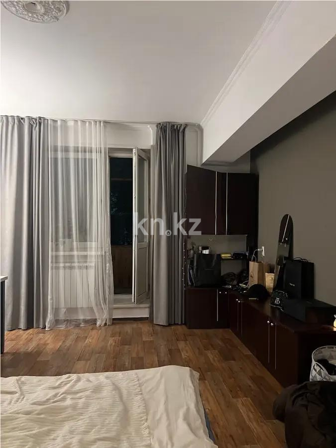 Продажа 1-комнатной квартиры, 31.6 м², мкр-н Айнабулак-3, дом  156 - Продажа квартир в Алматы фото 1 из 4