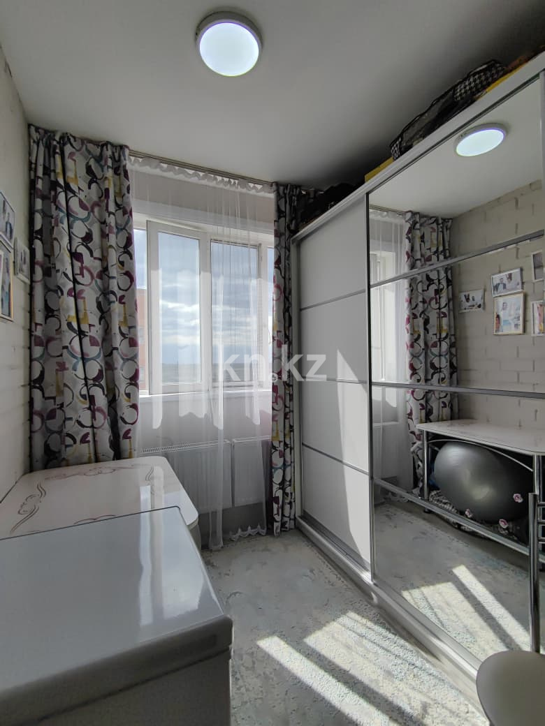 Продажа 2-комнатной квартиры, 55 м² - Продажа двухкомнатных квартир в Караганде - страница 2 фото 9 из 33