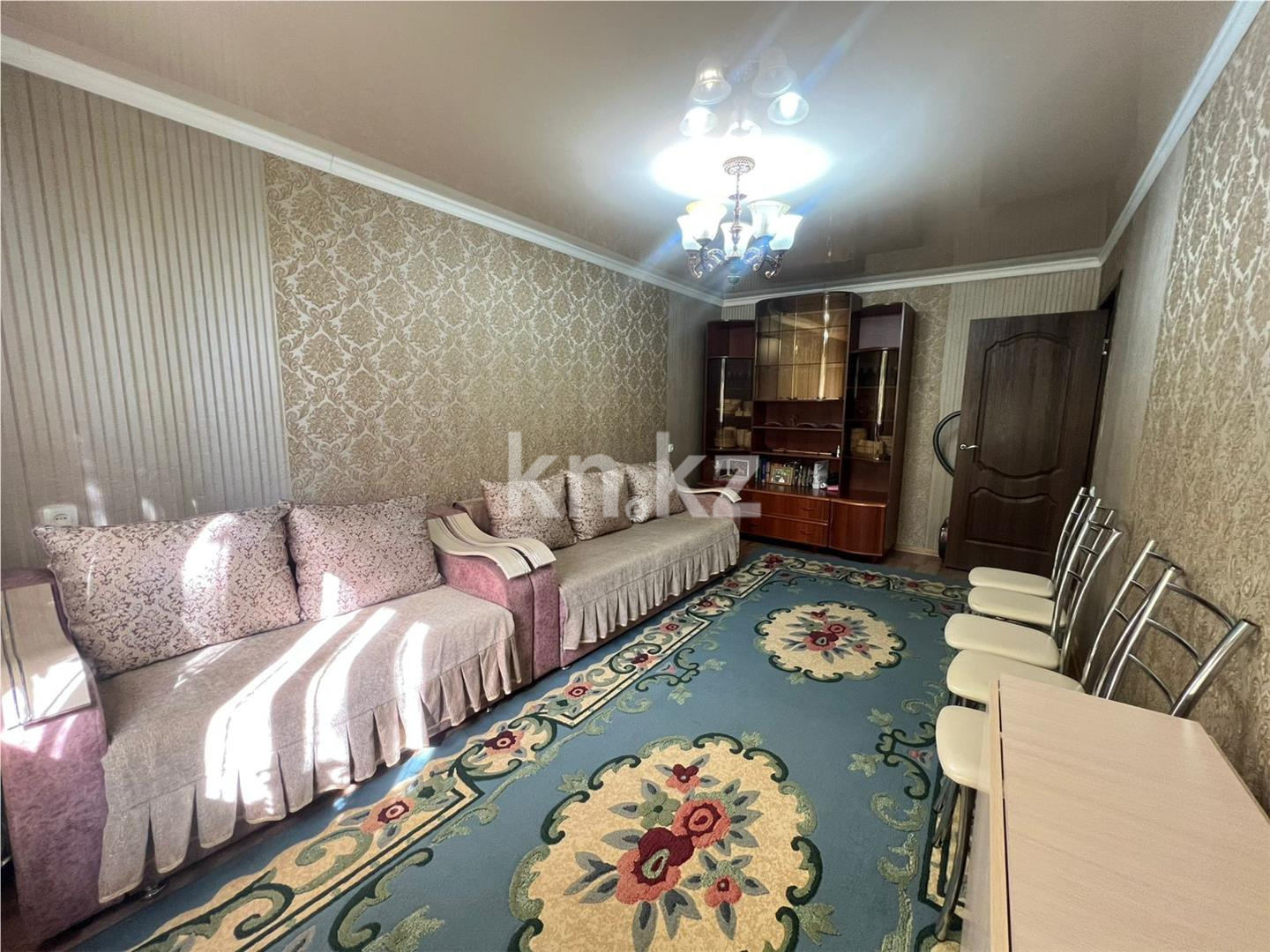 Продажа 4-комнатной квартиры, 74 м², 1 кв-л - Продажа квартир в Караганде фото 2 из 21