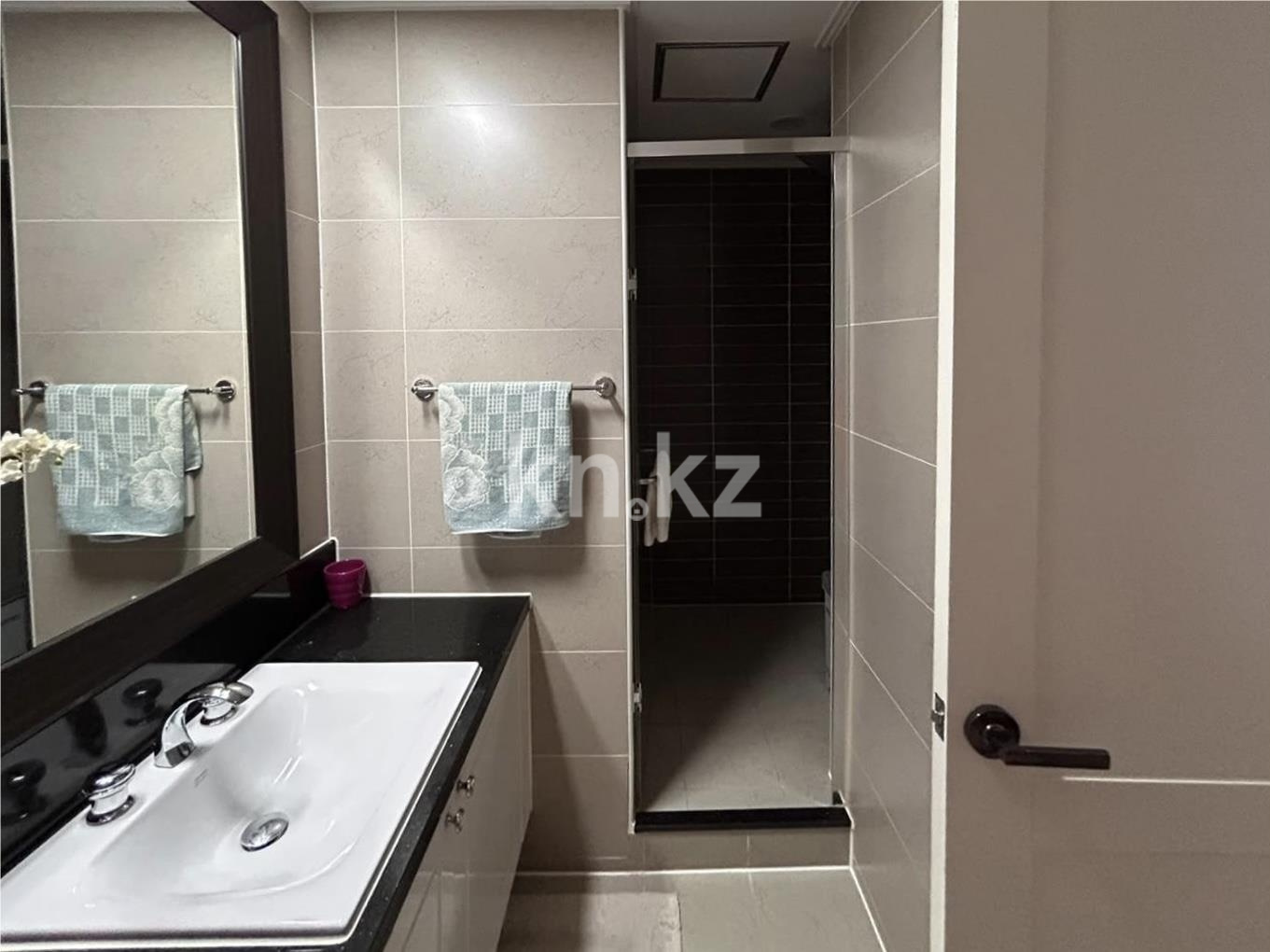 Продажа 4-комнатной квартиры, 178 м² - Продажа четырехкомнатных квартир в блочном доме в Астане - страница 2 фото 12 из 20