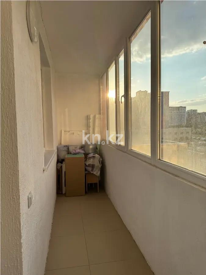 Продажа 1-комнатной квартиры, 40 м², ул. Нажимеденова, дом  19 в Астане - фото 4