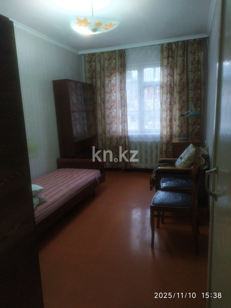 Аренда 3-комнатной квартиры, 58 м², 3 мкр., дом  47 - пр. Улугбека - Аренда  трехкомнатных квартир помесячно в Алматы фото 1 из 11