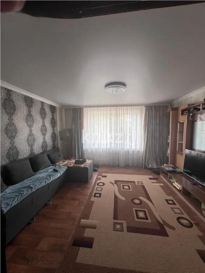 Продажа 3-комнатной квартиры, 70 м², ул. 40-летия Победы, дом  78 - Продажа квартир в Шахтинске фото 1 из 4