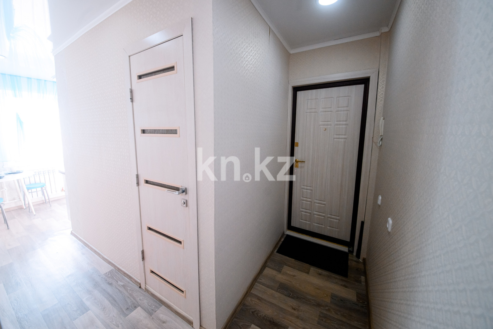 Аренда 1-комнатной квартиры посуточно, 33 м², пр. Металлургов, дом  10/1 - Аренда жилой и коммерческой недвижимости в Темиртау фото 32 из 32