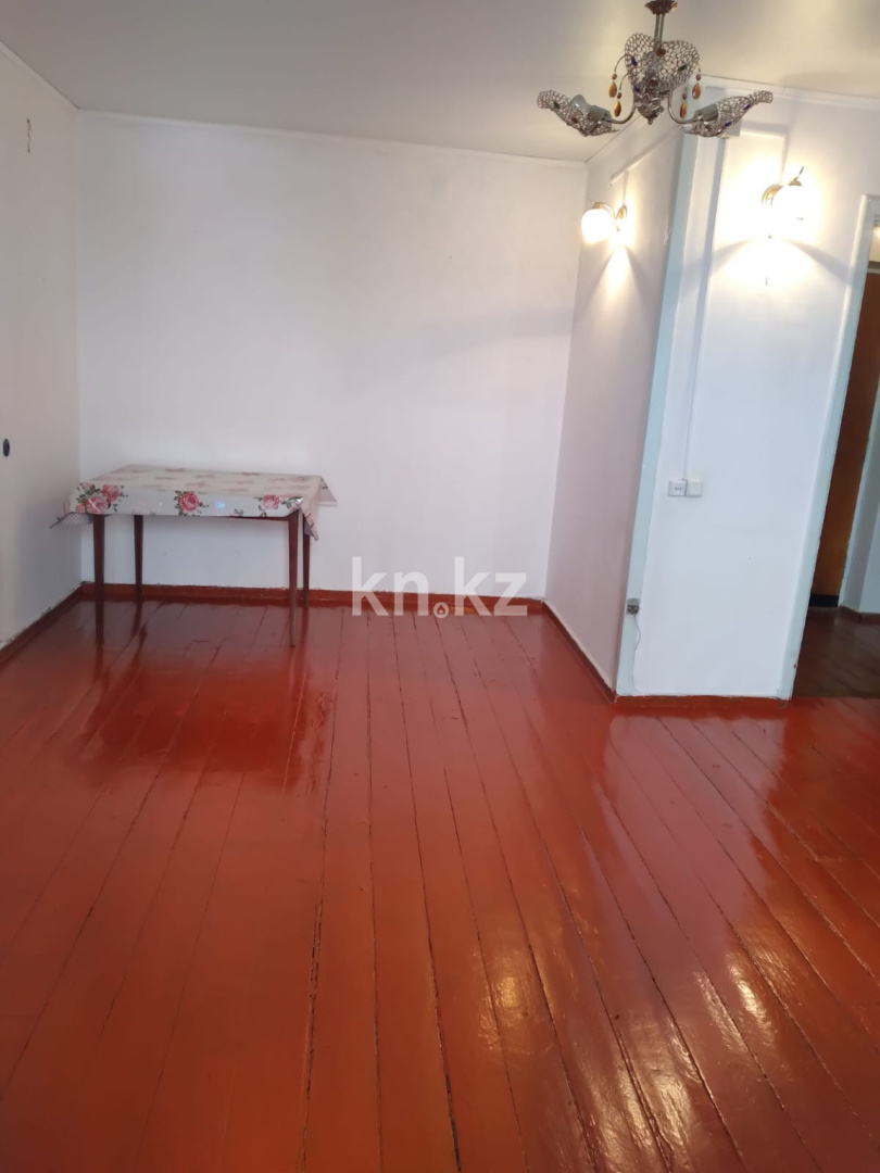 Продажа 1-комнатной квартиры, 33.3 м² - Недвижимость в Усть-Каменогорске - страница 2 фото 3 из 13