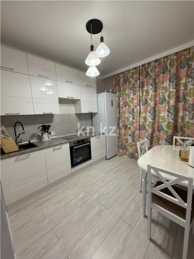 Продажа 2-комнатной квартиры, 55.7 м², ул. Кургальжинское шоссе, дом  108 в Астане - фото 3