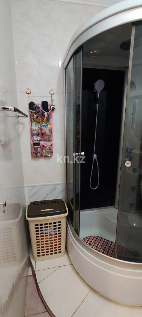 Продажа 3-комнатной квартиры, 82.4 м², пр. Республики, дом  40а - Продажа квартир в Шымкенте фото 12 из 26