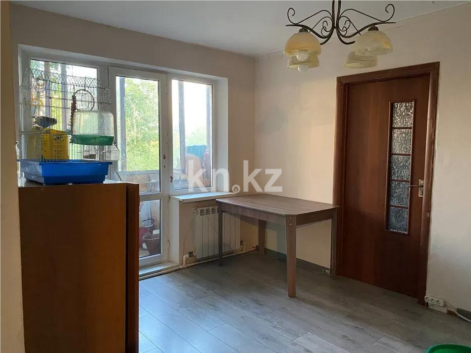 Продажа 2-комнатной квартиры, 44 м², ул. Ержанова, дом  43 - Продажа квартир без посредников в Караганде фото 1 из 5