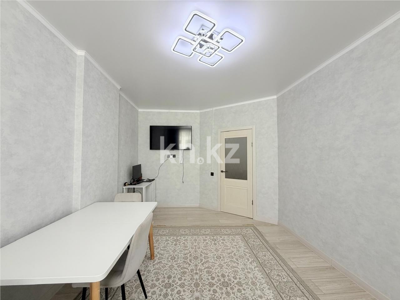 Продажа 3-комнатной квартиры, 66.1 м² - Аренда квартир посуточно в Жезказгане фото 3 из 12