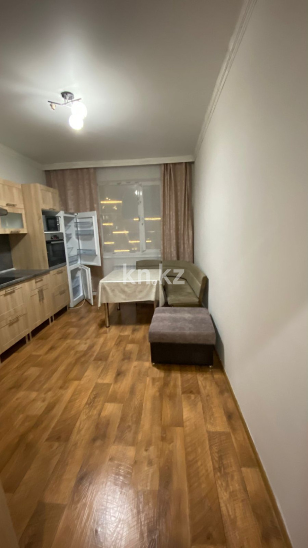 Аренда 1-комнатной квартиры, 52 м² - Продажа квартир в Семее фото 2 из 10