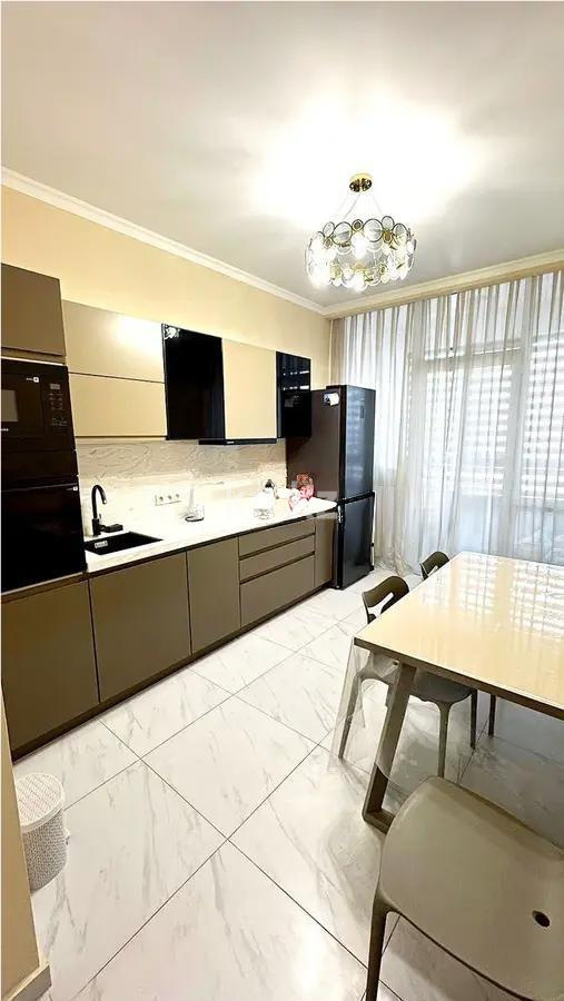 Продажа 2-комнатной квартиры, 60.2 м², ул. Кармысова, дом  84/2 в Алматы - фото 3