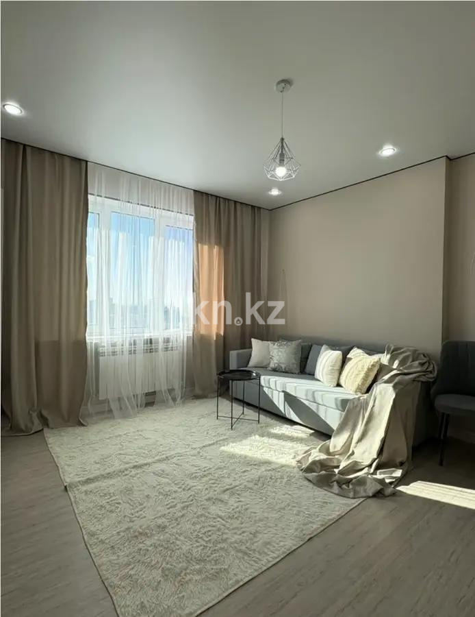 Продажа 1-комнатной квартиры, 37 м², пр. Кабанбай батыра, дом  11 в Астане