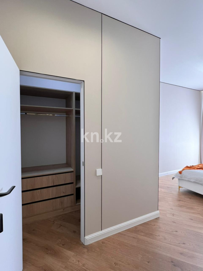 Продажа 3-комнатной квартиры, 60 м² - Продажа трехкомнатных квартир от собственников в Астане - страница 3 фото 2 из 14