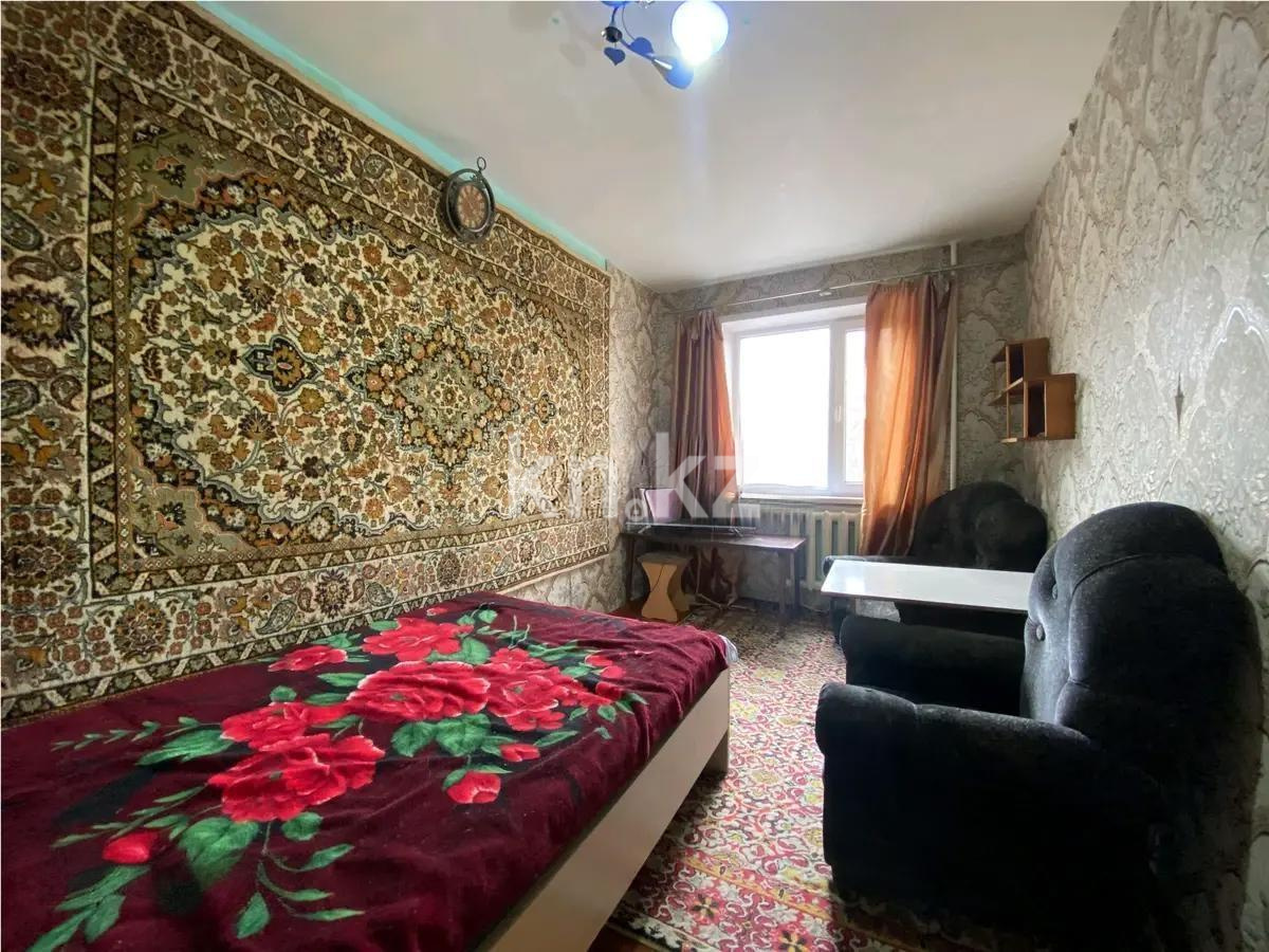 Продажа 4-комнатной квартиры, 60 м², пр. Республики, дом  28 - Продажа квартир в Караганде фото 1 из 5
