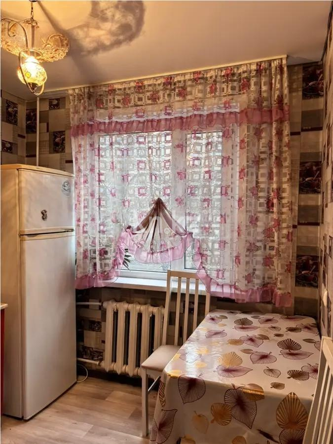 Продажа 1-комнатной квартиры, 30 м², мкр-н 12, дом  49 в Караганде - фото 2