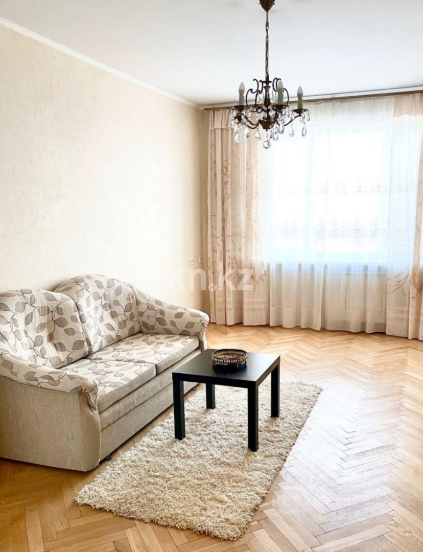 Аренда 1-комнатной квартиры, 30 м², мкр-н Аксай-4, дом  61 - пр. Улугбека - Аренда квартиры помесячно в Алматы фото 1 из 3