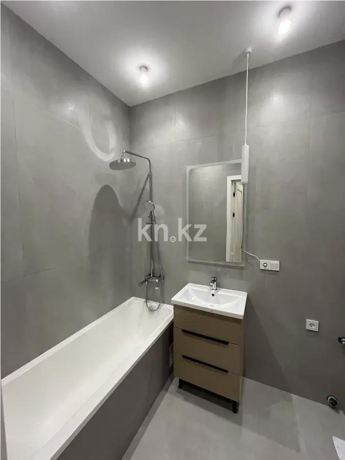 Продажа 2-комнатной квартиры, 49 м², ул. Жандосова, дом  108/1 в Алматы - фото 4